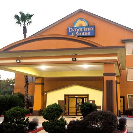 Days Inn & Suites By Wyndham Houston North/Aldine Exteriér fotografie