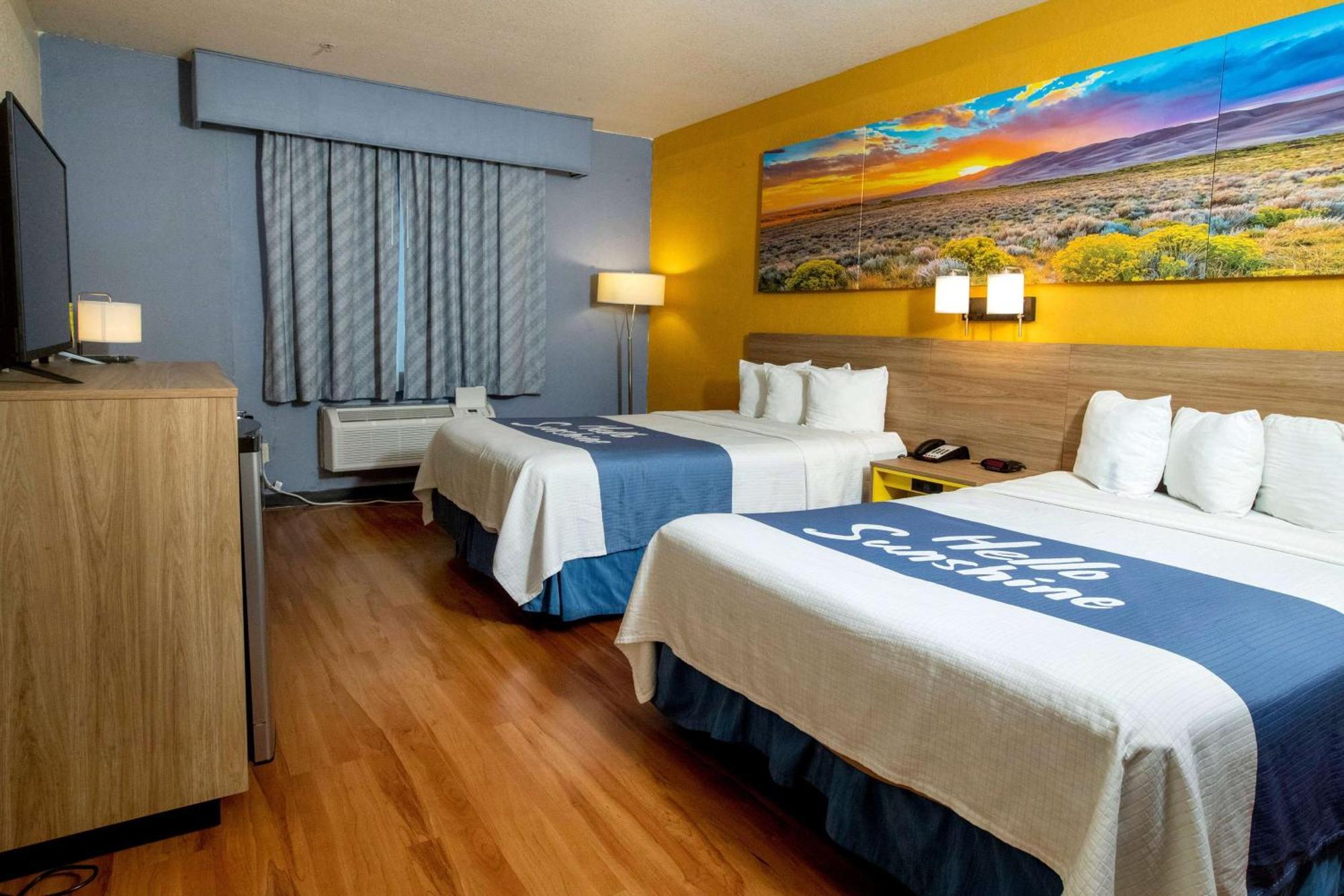 Days Inn & Suites By Wyndham Houston North/Aldine Exteriér fotografie